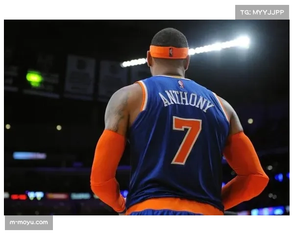 麦迪逊广场花园致敬卡梅隆·安东尼，甜瓜场边观战尼克斯